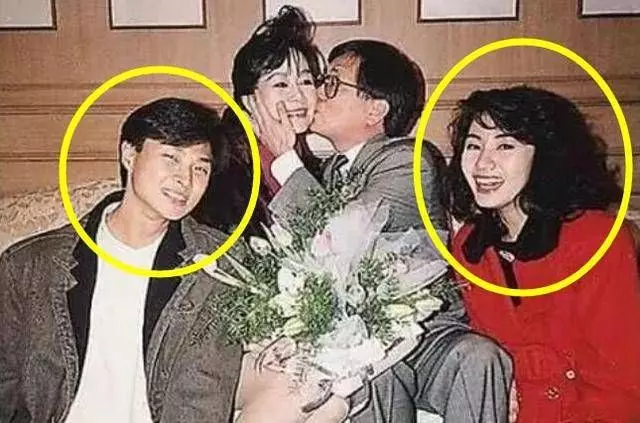 周慧敏慶結婚十周年，54歲倪震暴瘦出鏡，網友：劈腿仿佛在昨天