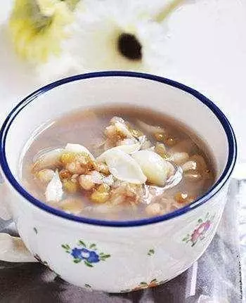 十款最適合秋天喝的去燥滋補湯，為家人收藏！！