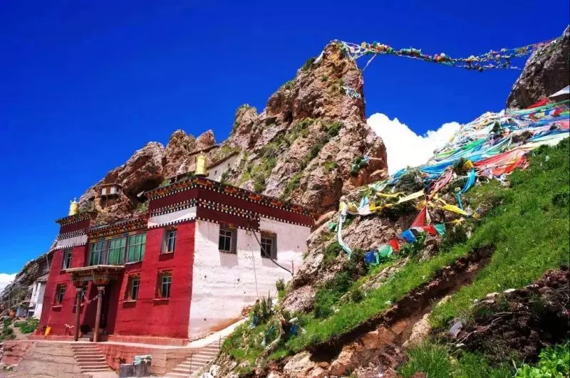 中國最險的6大寺廟 最後一座至今無人登臨